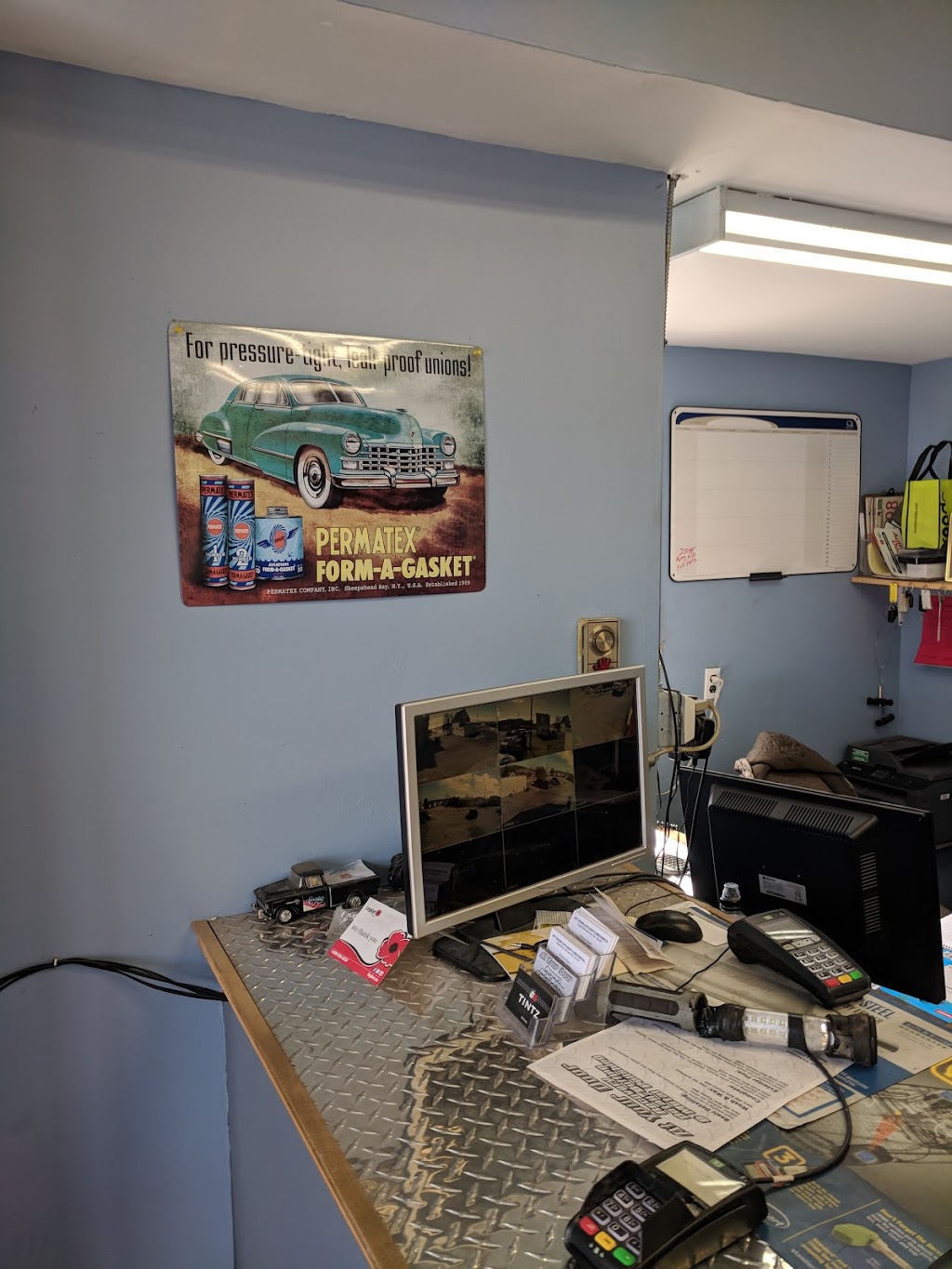 Crowes Auto Body | 1 Ridge St, Saint John, NB E2J 2N1, Canada | Phone: (506) 658-9330
