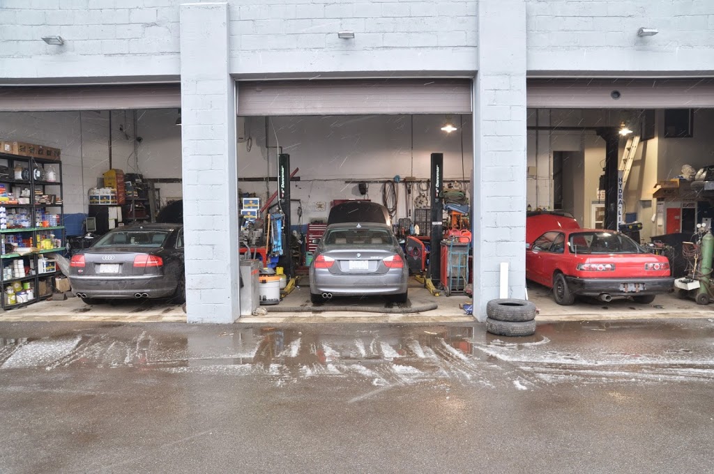 Good Guys Auto | 1101 Seneca Ave, Mississauga, ON L5G 3X8, Canada | Phone: (905) 274-8260