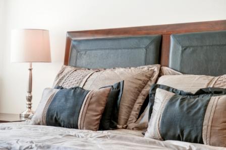 Woodlands Manor | 1825 Woodview Dr SW, Calgary, AB T2W 3X3, Canada | Phone: (587) 441-0841