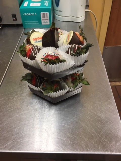 Edible Arrangements | 575 Ontario St S, Milton, ON L9T 2N2, Canada | Phone: (905) 636-0844