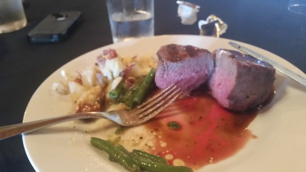 Elldens Grill & Banquet | 201 Whitehaven Rd, Grand Island, NY 14072, USA | Phone: (716) 775-5190