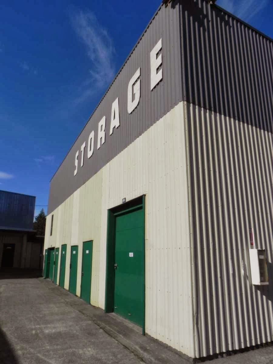 Low Cost Storage Ltd | 1754 Ryan Rd E, Comox, BC V9M 4C9, Canada | Phone: (250) 339-4704
