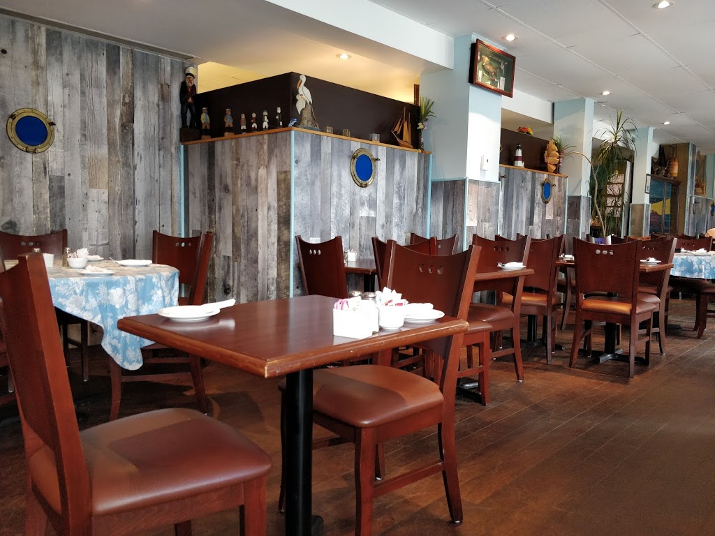 Restaurant Cape Cod | 160 Rue Sainte-Anne, Sainte-Anne-de-Bellevue, QC H9X 1M6, Canada | Phone: (514) 457-0081