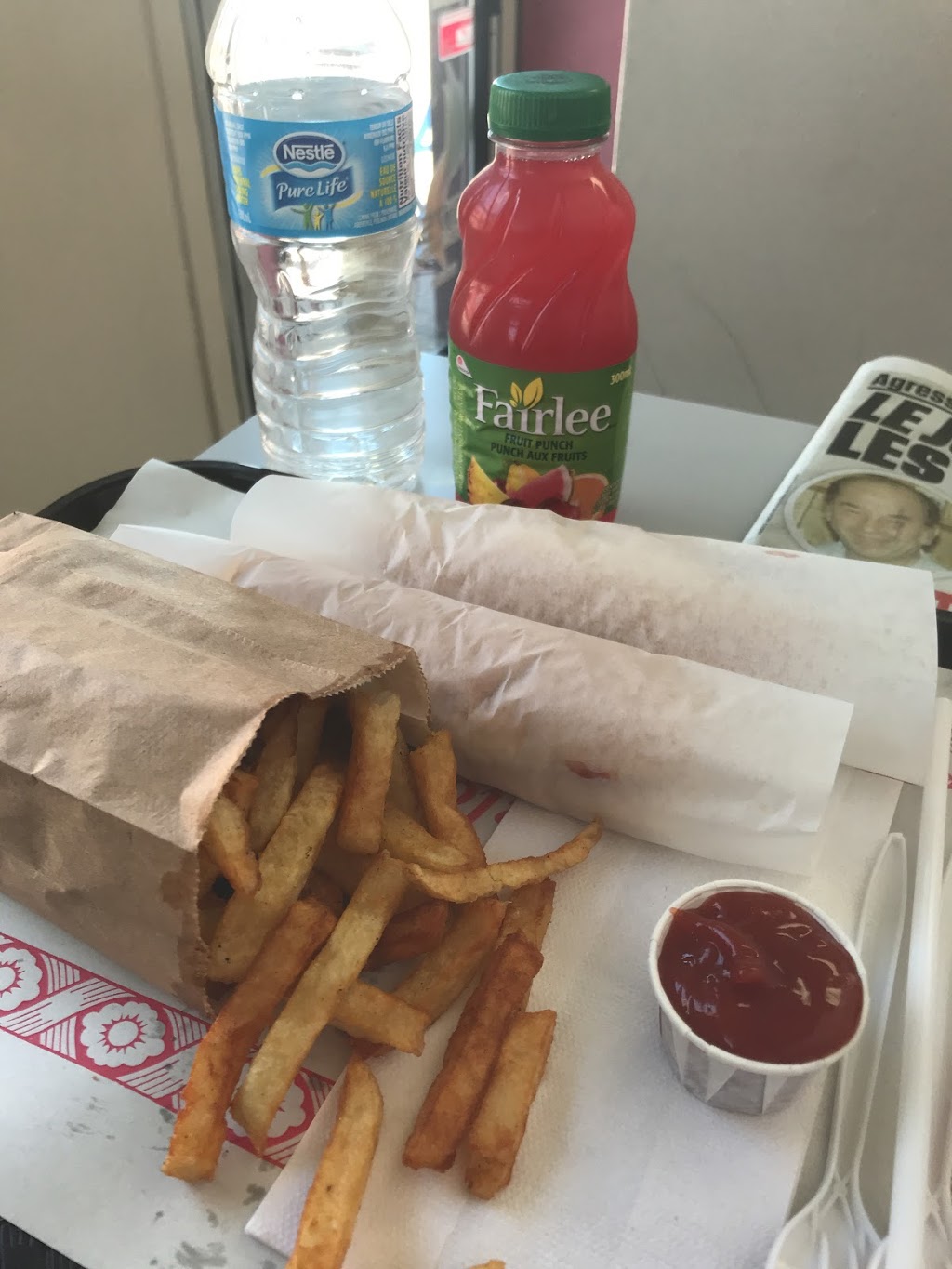 Cantine Hurteau Enr | 112 Avenue de lHôtel-Dieu, Sorel-Tracy, QC J3P 1L4, Canada | Phone: (450) 743-5088