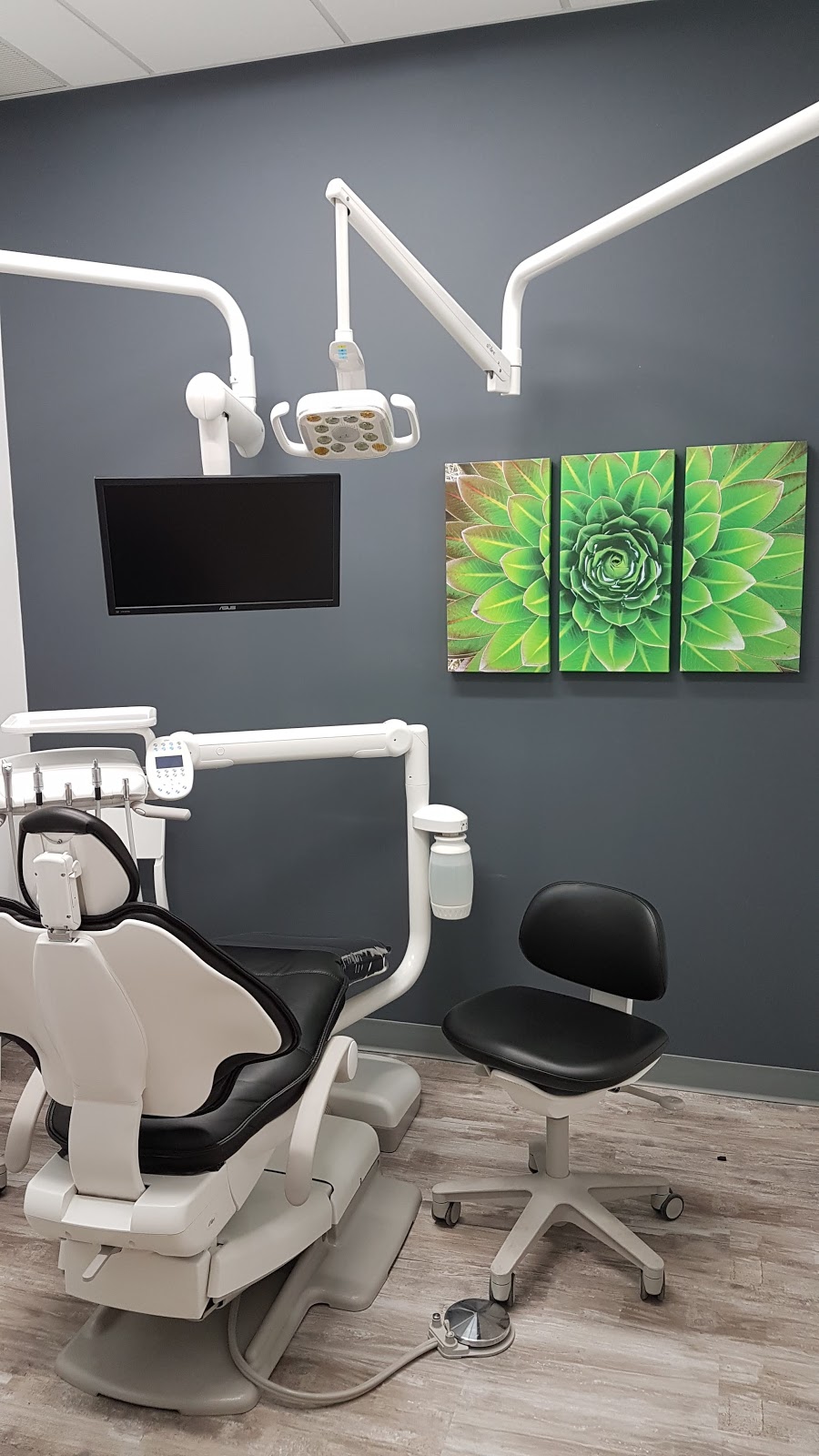 Zen Dental | 3508 32 Ave NE unit 425, Calgary, AB T1Y 6J2, Canada | Phone: (587) 333-8892