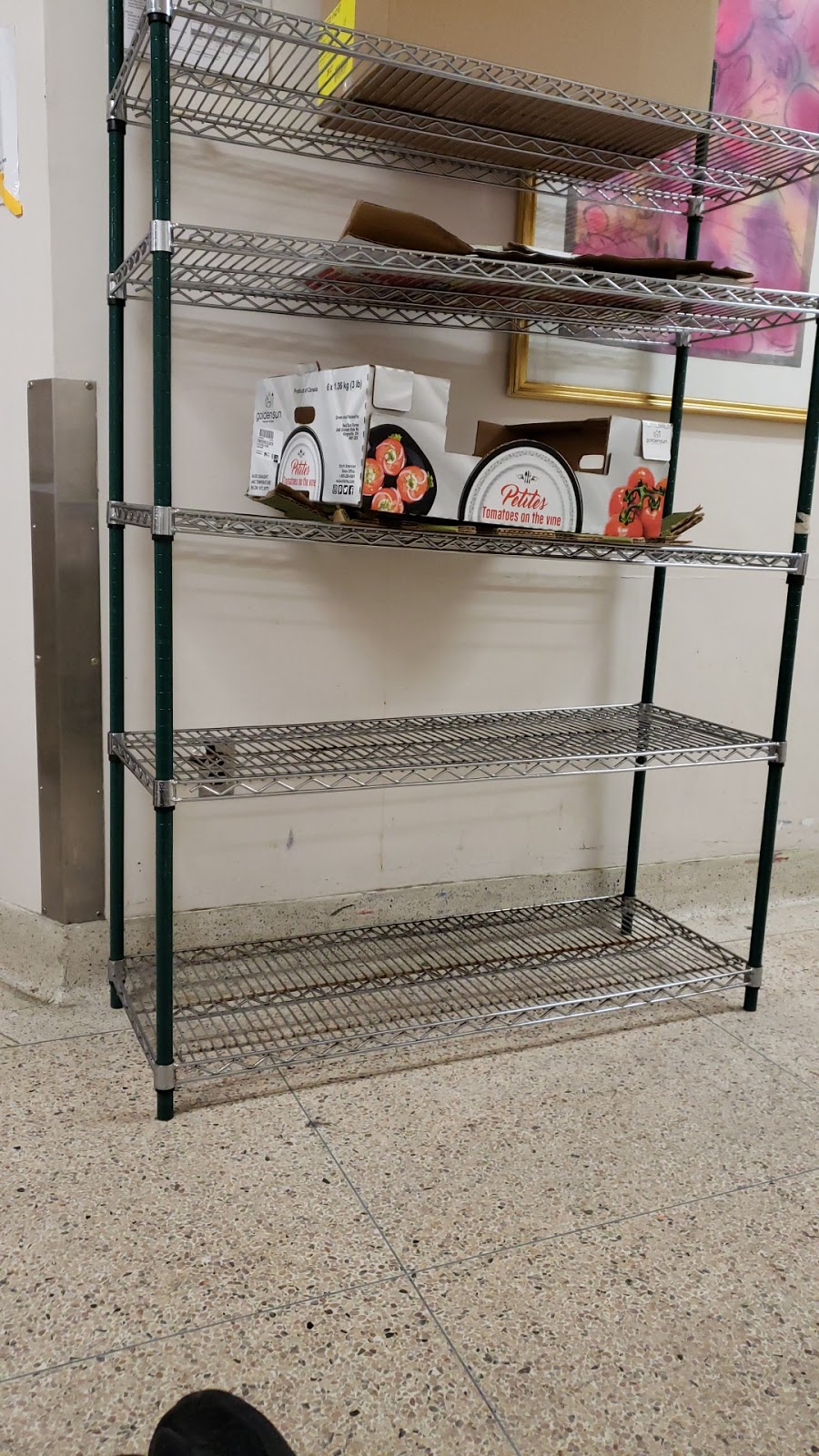 Dalhousie Food Cupboard | 211 Bronson Ave #107, Ottawa, ON K1R 6H5, Canada | Phone: (613) 230-3982