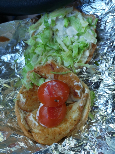 Vickys Drive Inn | 122 Central Ave, Ste. Anne, MB R5H 1C2, Canada | Phone: (204) 422-6883