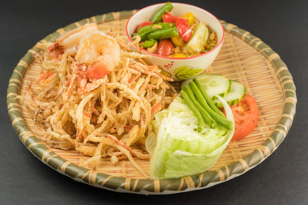 Jatujak Thai Cuisine | 5651 Steeles Ave East. Unit #7 & 8, Toronto, ON M1V 5P6, Canada | Phone: (416) 293-9939