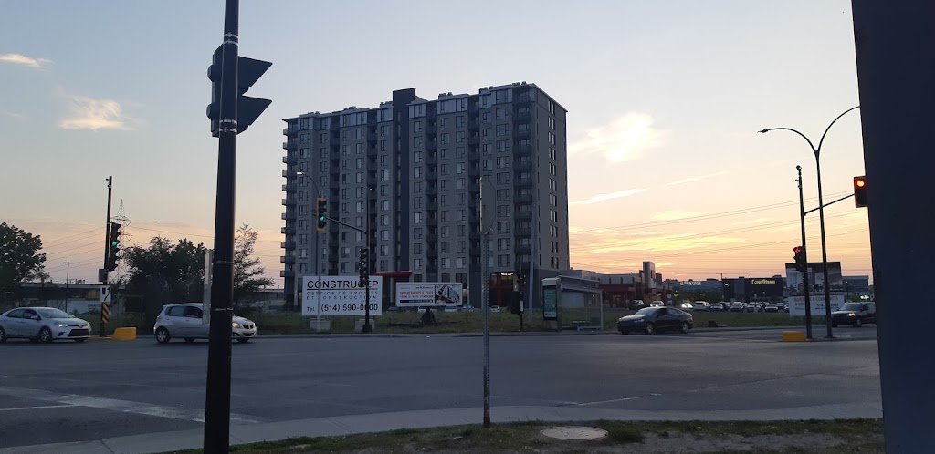 Faubourg Lacordaire | 9480 Bd Lacordaire, Saint-Léonard, QC H1R 3N3, Canada | Phone: (514) 324-9430