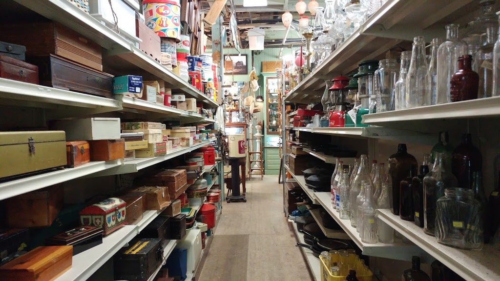 Antique Duschambault Inc | 216 Chemin du Roy, Deschambault, QC G0A 1S0, Canada | Phone: (418) 286-6920