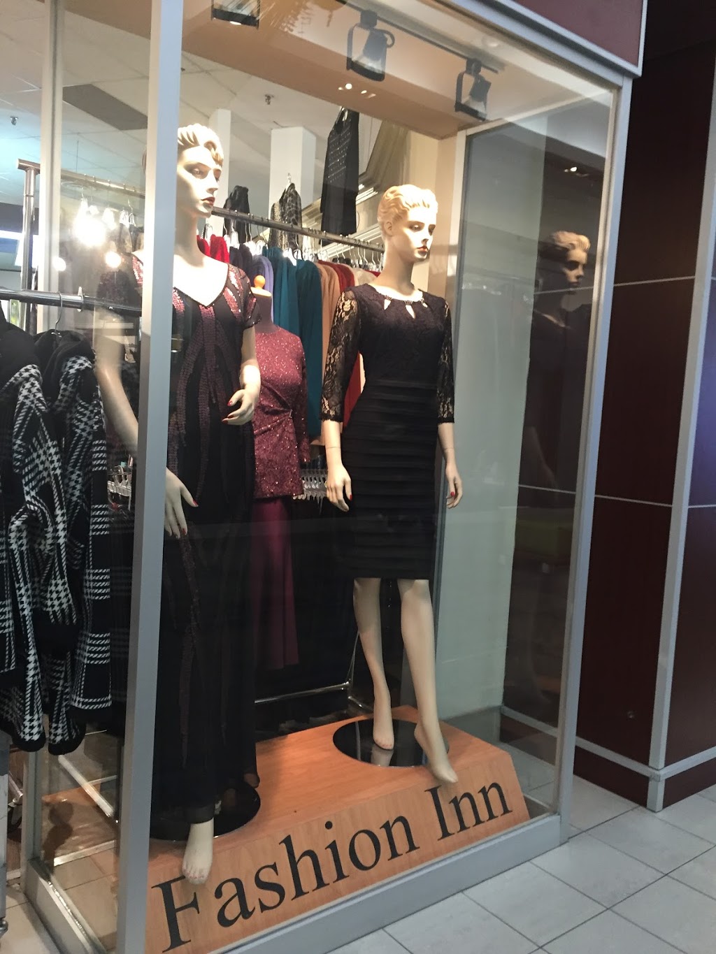 Fashion Inn | 1355 Kingston Road, Pickering, ON L1V 1B8, Canada | Phone: (905) 839-0380