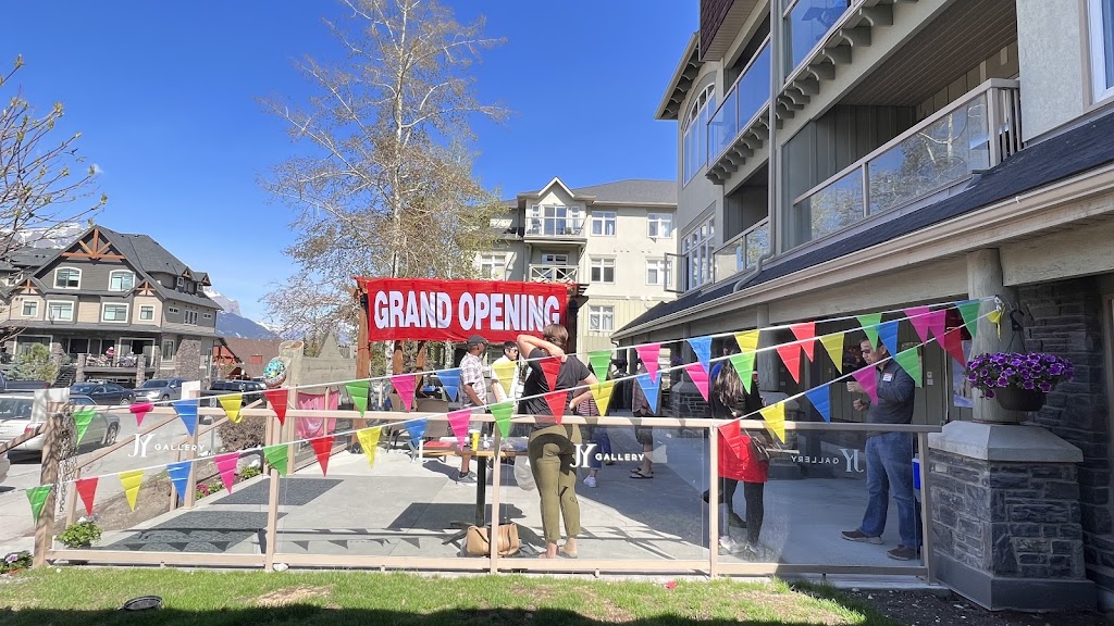 JY Gallery & Cafe | 160 Kananaskis Way, Canmore, AB T1W 3E2, Canada | Phone: (403) 675-5428