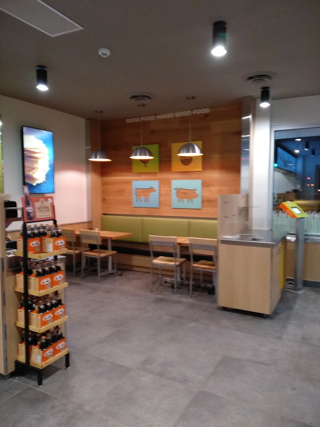A&W Canada | 2536 Shaughnessy St, Port Coquitlam, BC V3C 3G2, Canada | Phone: (604) 942-1838