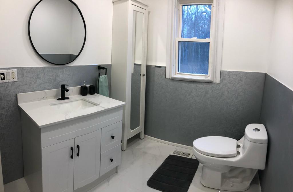 Wasaga_beach_house | 17 Leslie Anne Dr, Wasaga Beach, ON L9Z 2N6, Canada | Phone: (416) 561-4909