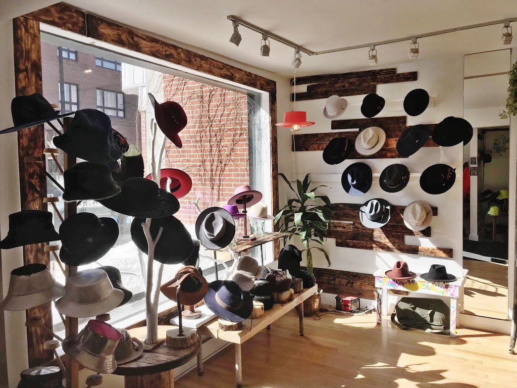 Fumile | 1863 R. Atateken, Montréal, QC H2L 3L7, Canada | Phone: (450) 542-8270