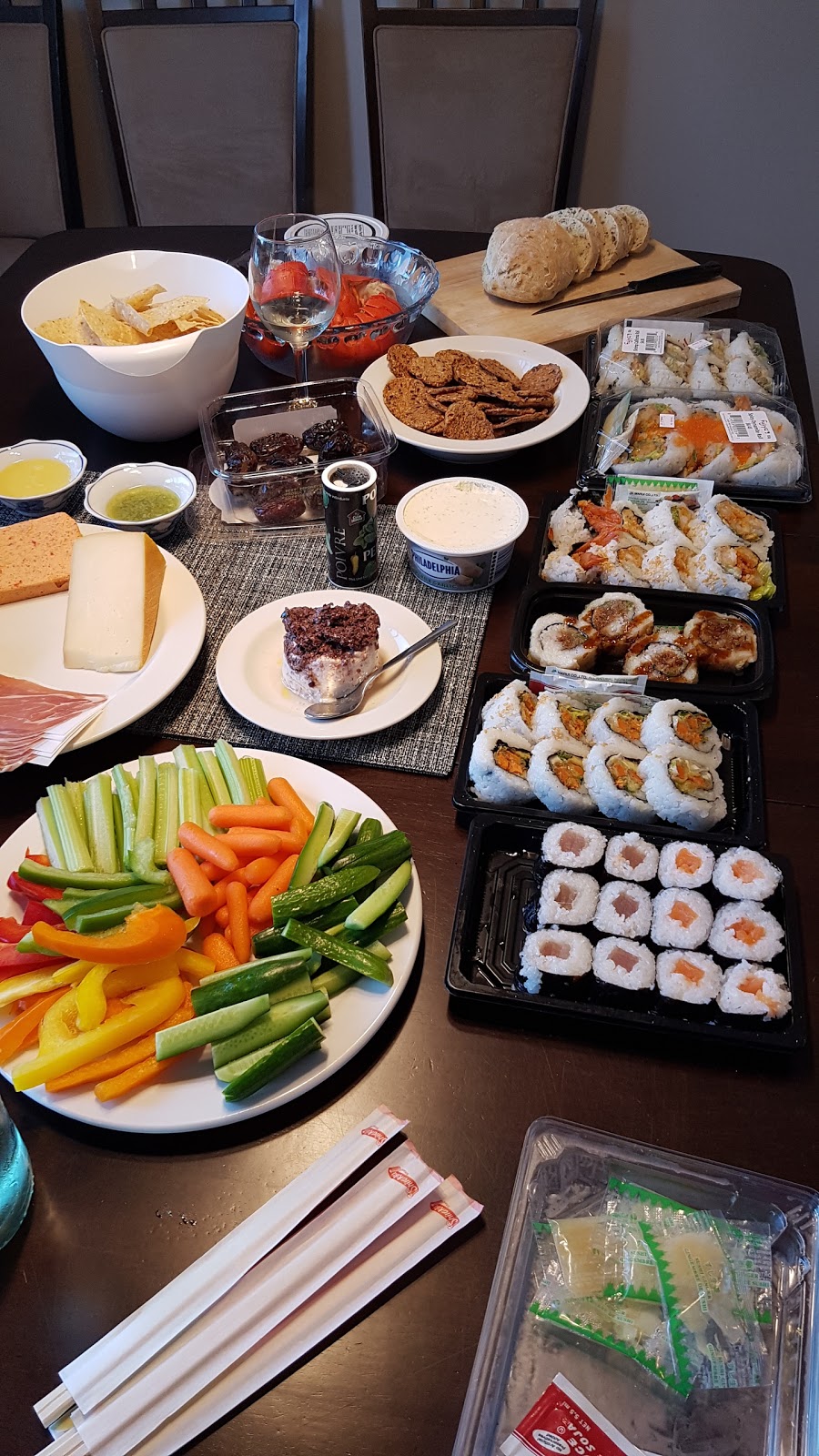 Fujiya Foods - Victoria | 3624 Shelbourne St, Victoria, BC V8P 4H2, Canada | Phone: (250) 598-3711