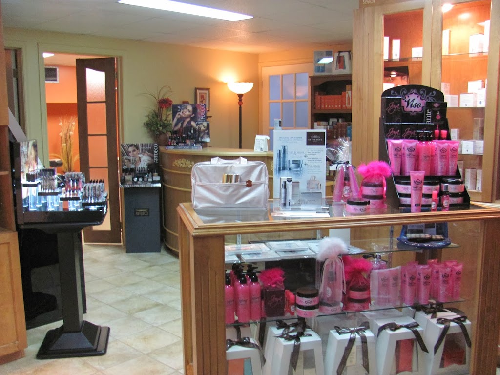 Clinique dEsthétique Beauté Plus | 2 4e Av, Saint-Jean-de-Dieu, QC G0L 3M0, Canada | Phone: (418) 963-2915