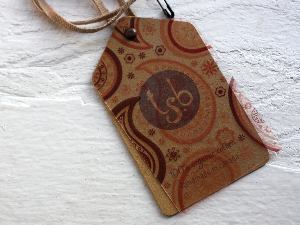 Sheena Lee • Graphic Designer | Graphiste | 840 Rue Gordon-Blackie, Otterburn Park, QC J3H 5Z4, Canada | Phone: (514) 294-4647