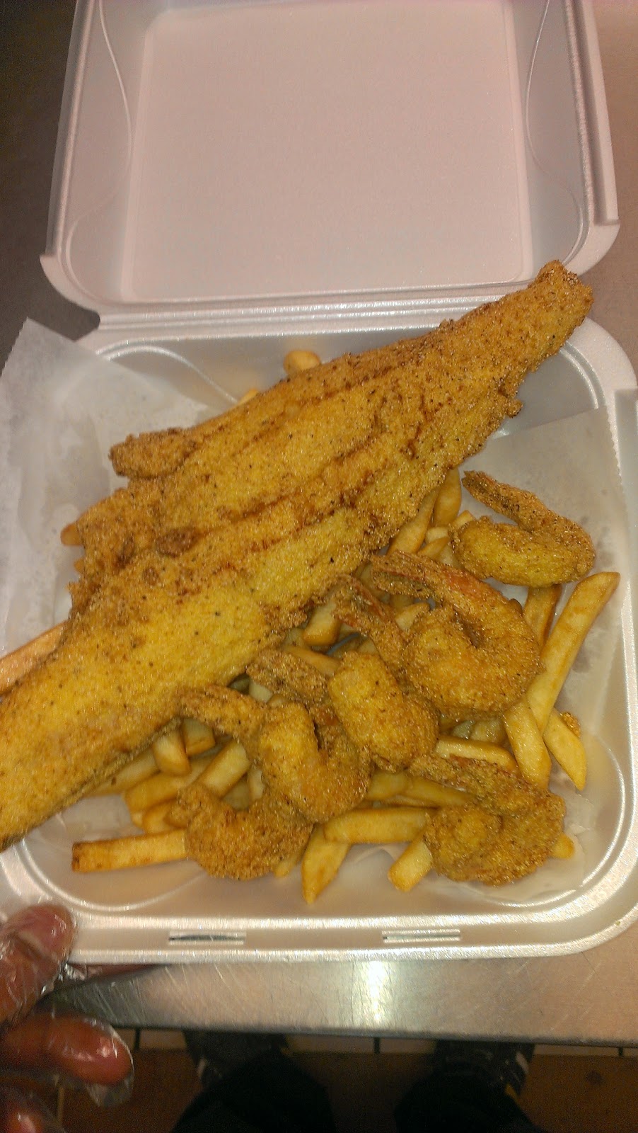 Captain of the Sea | 3038 Bailey Ave, Buffalo, NY 14215, USA | Phone: (716) 446-5622