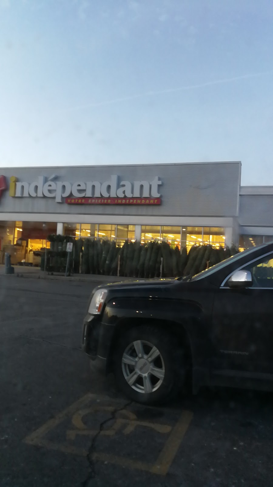 Embrun Your Independent Grocer | 753 Notre Dame St, Embrun, ON K0A 1W0, Canada | Phone: (613) 443-3064