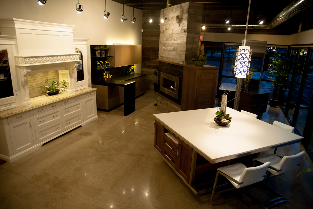Woodecor | 2980 Forest Rd, Stratford, ON N5A 6S5, Canada | Phone: (519) 271-2700