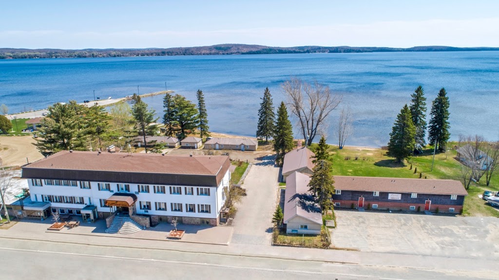 Caswell Resort Hotel | 77 Main St, Sundridge, ON P0A 1Z0, Canada | Phone: (705) 384-7600