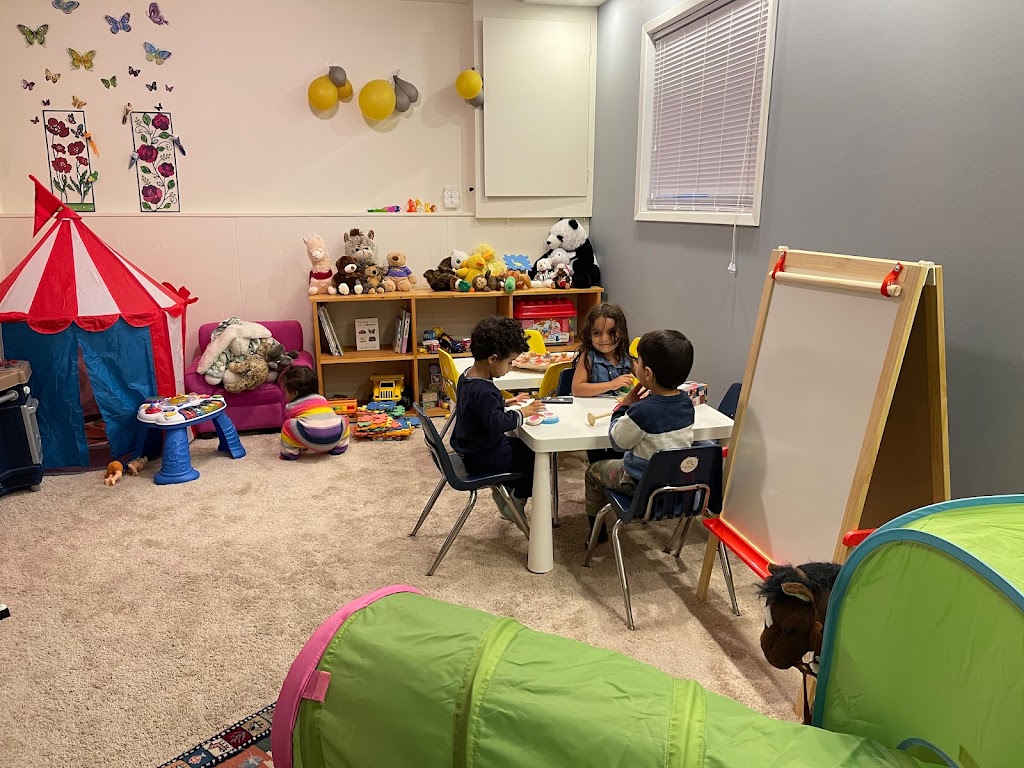 Magic Hill Family Childcare | 1860 Bay St, Nanaimo, BC V9T 3A3, Canada | Phone: (250) 818-2496