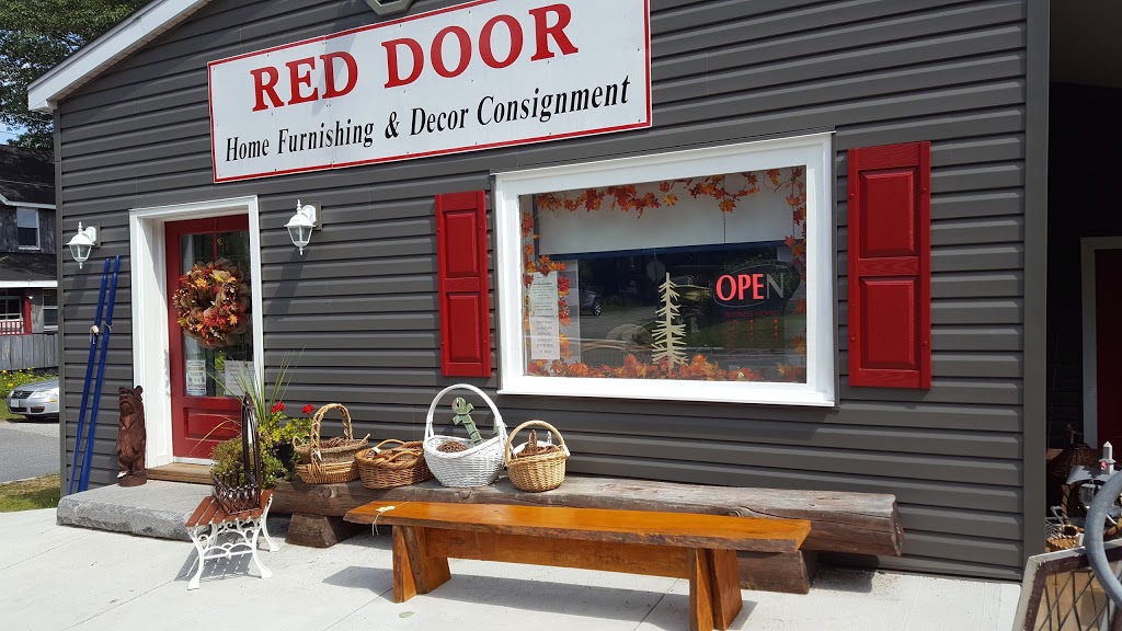 Red Door Port Sydney | 668 Muskoka District Road 10, Port Sydney, ON P0B 1L0, Canada | Phone: (705) 224-4747