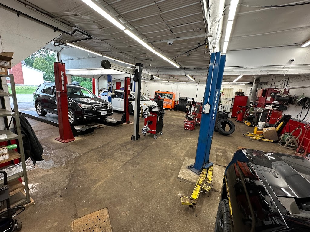 Buds Garage | 14105 Belmont Rd, Belmont, ON N0L 1B0, Canada | Phone: (519) 644-0396