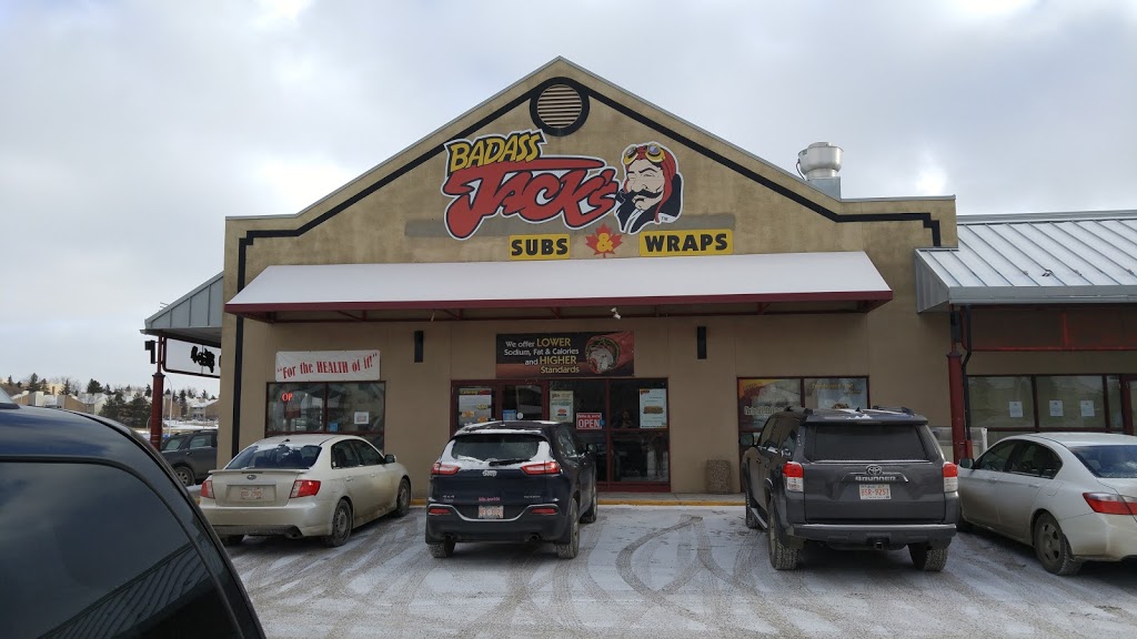 Hungry birds | 4211 106 St NW Unit 182, Edmonton, AB T6J 6P3, Canada | Phone: (780) 433-1380