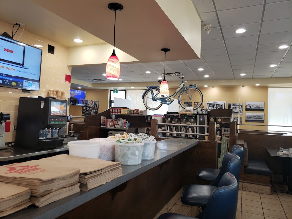 Salisbury House (Portage & Parkdale) | 3315 Portage Ave, Winnipeg, MB R3K 0W7, Canada | Phone: (204) 889-3156