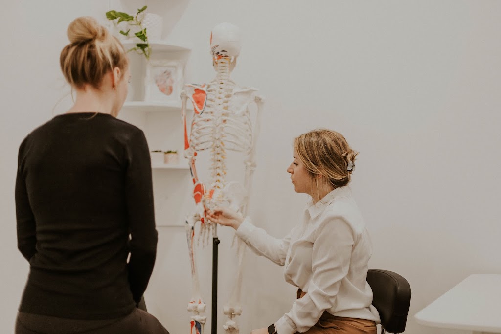 Yannique Thompson Osteopathy | 395 Centre St N, Huntsville, ON P1H 2P9, Canada | Phone: (705) 380-2236