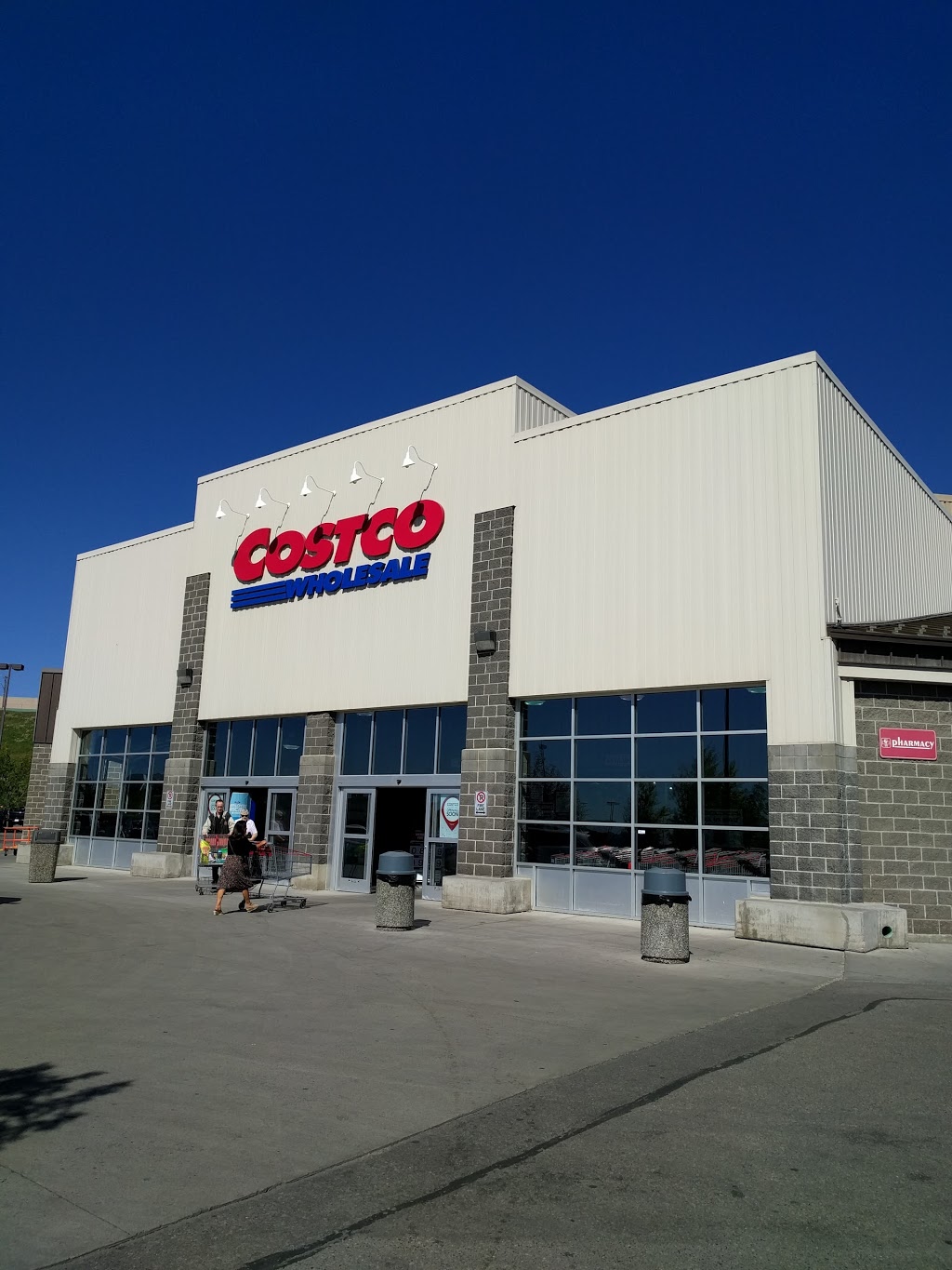 Costco Wholesale | shopping mall | 75 E Hills Blvd SE, Calgary, AB T2A 6J8, Canada | 5874704490 OR +1 587-470-4490