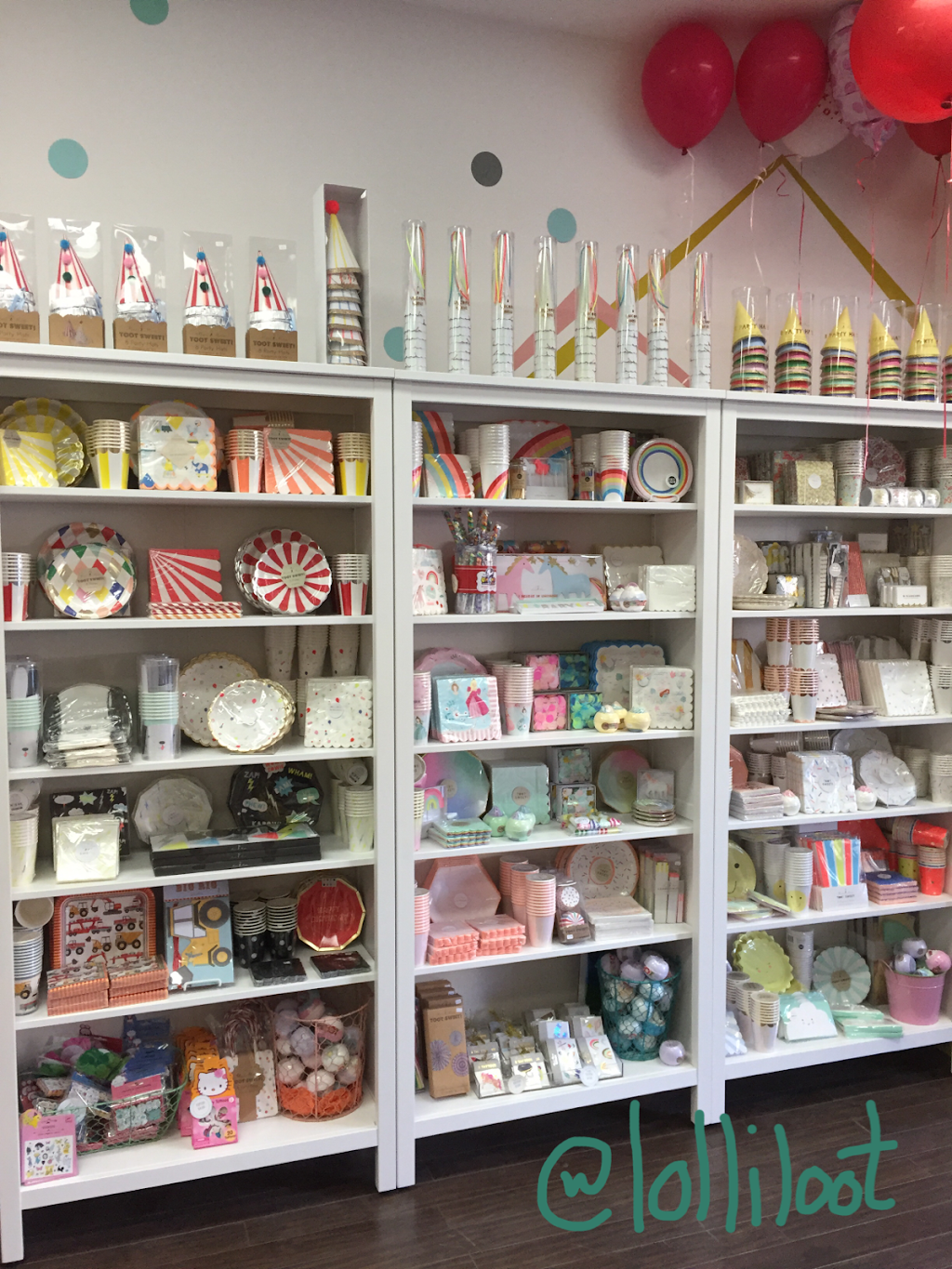 Lolliloot Balloon & Party | 1378 Bathurst St, Toronto, ON M5R 3J1, Canada | Phone: (416) 652-2552