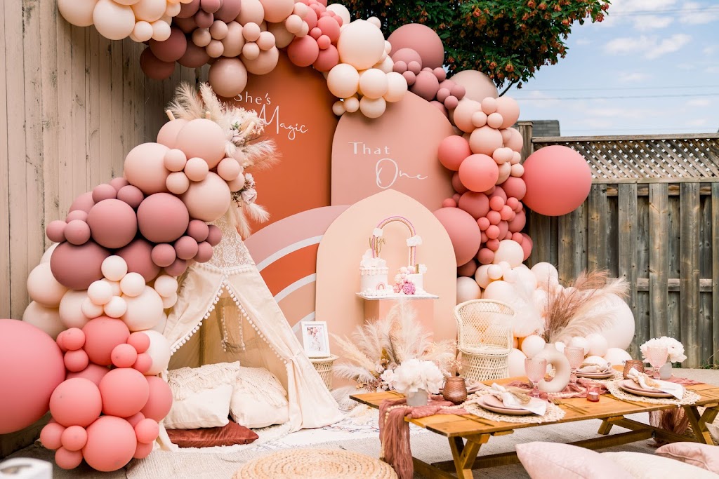 Liv Chic Events | 2526 Longridge Crescent, Oakville, ON L6H 6S2, Canada | Phone: (416) 569-7434