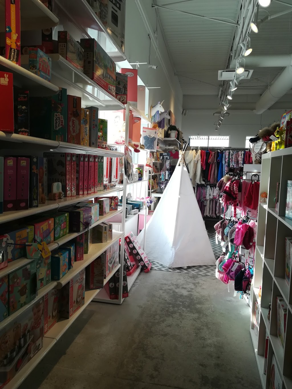 Mlle et Coco | 811 Route Jean-Gauvin, Québec, QC G1X 4V9, Canada | Phone: (581) 742-4240