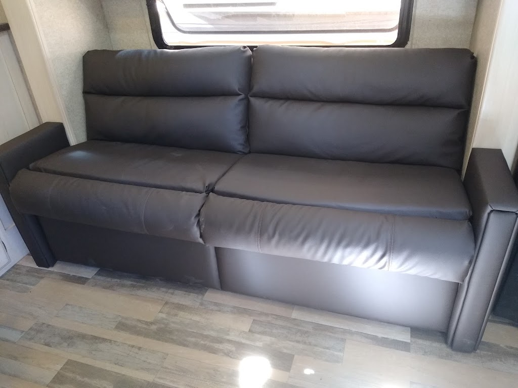 K & P Upholstery | 481 Albert St, Peterborough, ON K9J 4N6, Canada | Phone: (705) 745-2123