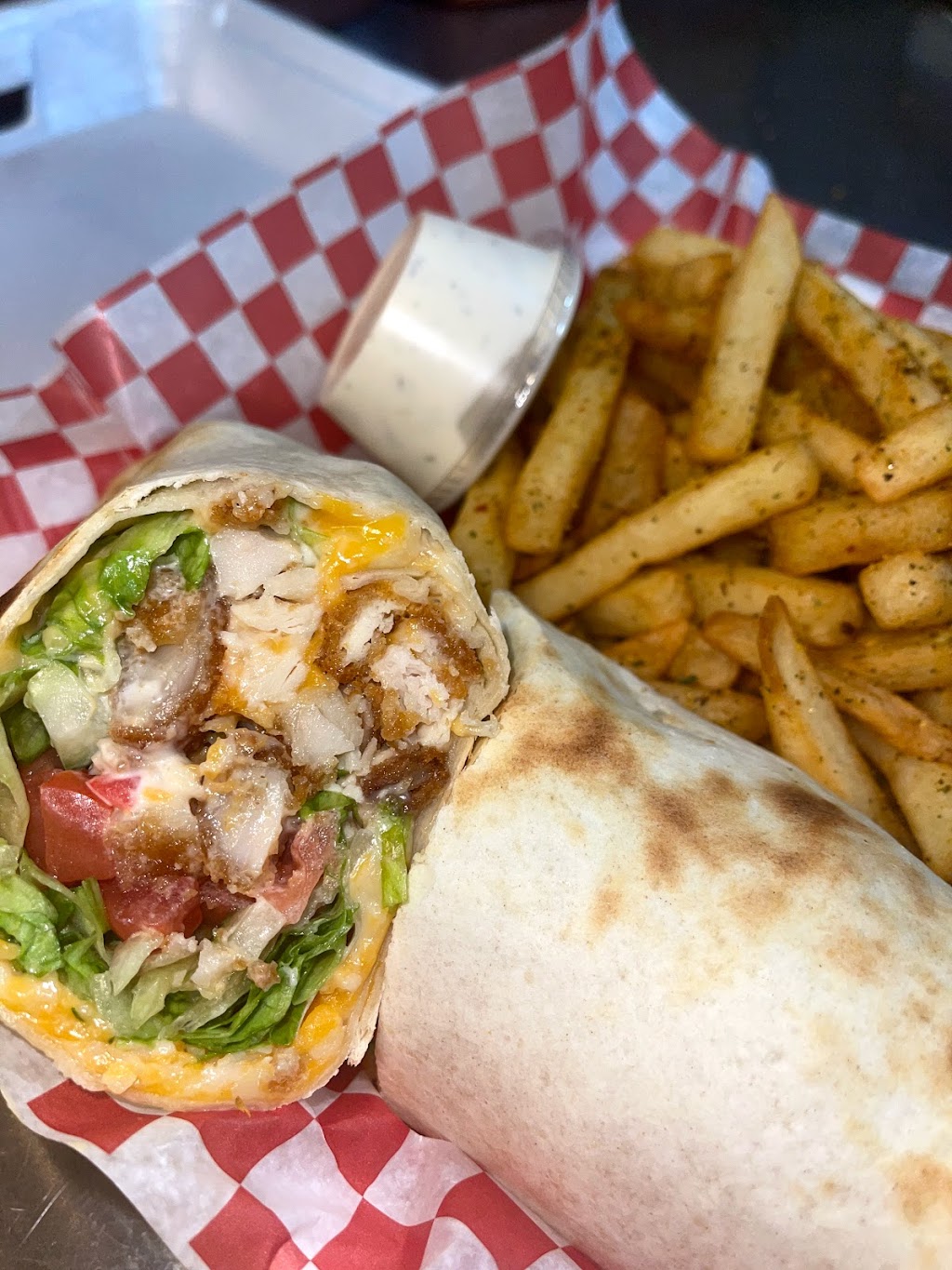 Wing House Newmarket | 16635 Yonge St Unit 17, Newmarket, ON L3X 1V6, Canada | Phone: (905) 830-1515