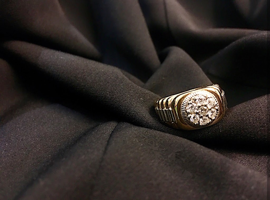 L.J. & Diamonds | 1 Eglinton Square Unit 56, Scarborough, ON M1L 2K1, Canada | Phone: (416) 385-1647