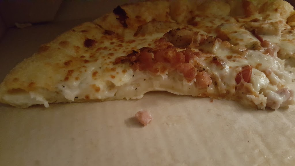 Pizza Hut | Bay 1A, 5012 16 Ave NW, Calgary, AB T3B 0N3, Canada | Phone: (403) 310-1010