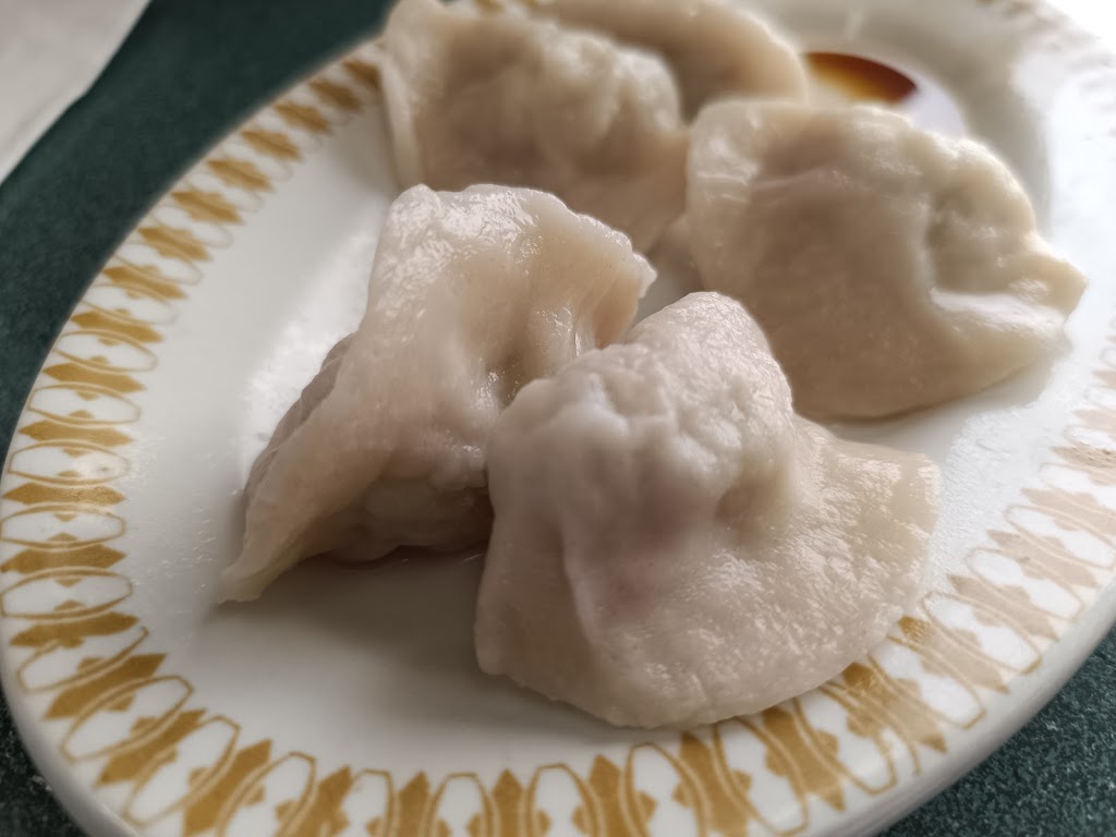 Yimin Dim Sum House | 662 Somerset St W, Ottawa, ON K1R 5K4, Canada | Phone: (613) 238-8828