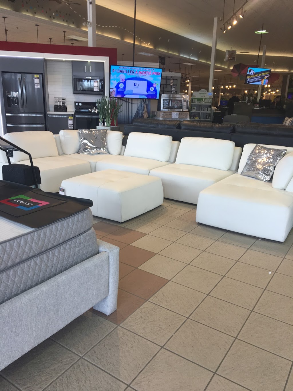 Meubles Domon St-Eustache | 344 Rue Dubois, Saint-Eustache, QC J7P 4W9, Canada | Phone: (450) 473-2757