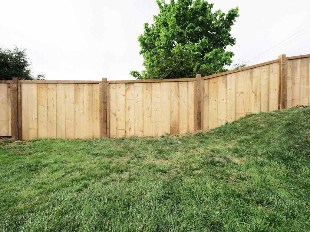 Level Posts Inc Kitchener | 250 Woolwich St S Unit 1A, Breslau, ON N0B 1M0, Canada | Phone: (226) 239-1942