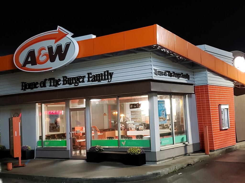 A&W Canada | 1975 Dundas St, London, ON N5V 4Y5, Canada | Phone: (519) 455-8989