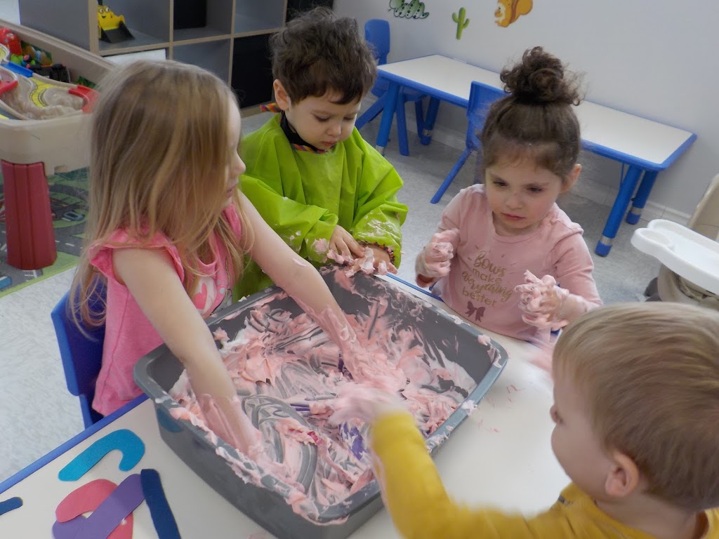 Kinder Academy Daycare | 11203 97 St NW, Edmonton, AB T5G 1X2, Canada | Phone: (780) 249-0757