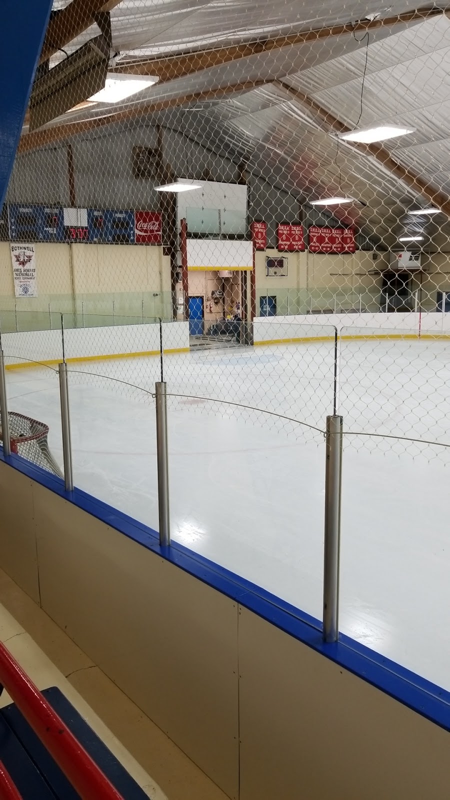 Bothwell Area Sports & Community Centre | 860 Main St, Bothwell, ON N0P 1C0, Canada | Phone: (519) 695-2827