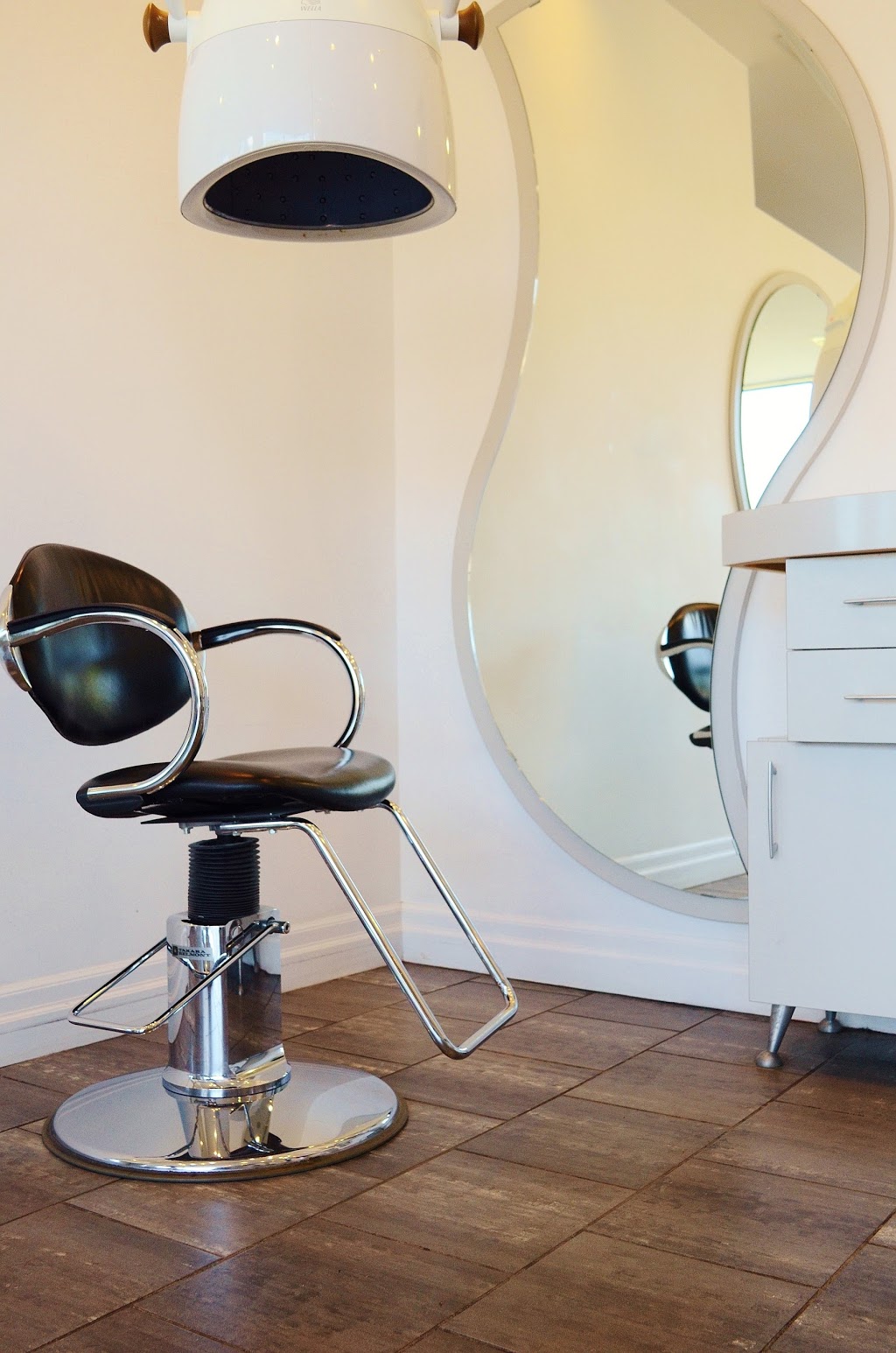 Ruberto Salon and Medical Spa | 2275 Lakeshore, Lawrence Ave W, Toronto, ON M3V 3Y3, Canada | Phone: (647) 430-5838