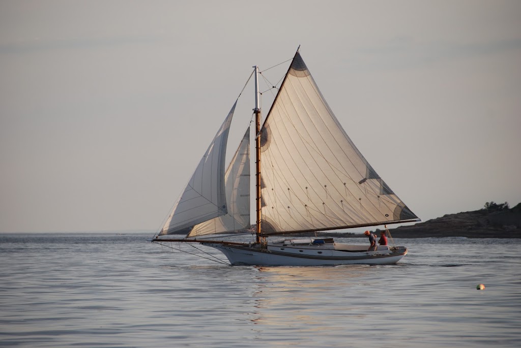 Lee Sails | 1721 Cowichan Bay Rd, Cowichan Bay, BC V0R 1N0, Canada | Phone: (778) 422-3332