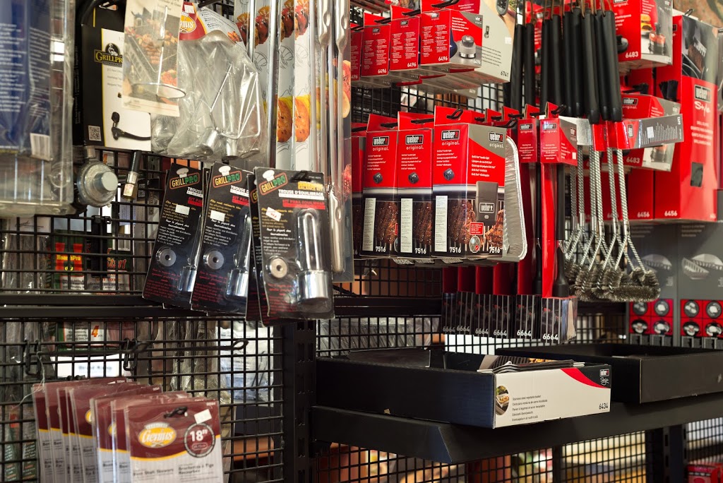 Porkys BBQ, Hearth & Spa | 1075 Sarnia Rd, London, ON N6H 5J9, Canada | Phone: (519) 657-5000
