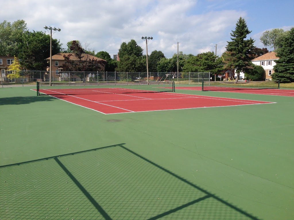 Compton Park | 346 College St, Kingston, ON K7L 4M5, Canada | Phone: (613) 546-4291